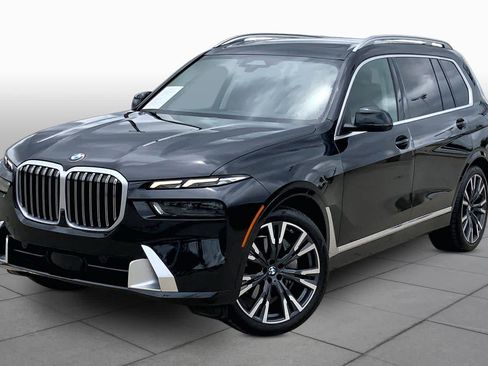 Used 2024 BMW X7 xDrive40i w/ Premium Package AWD/4WD image 1