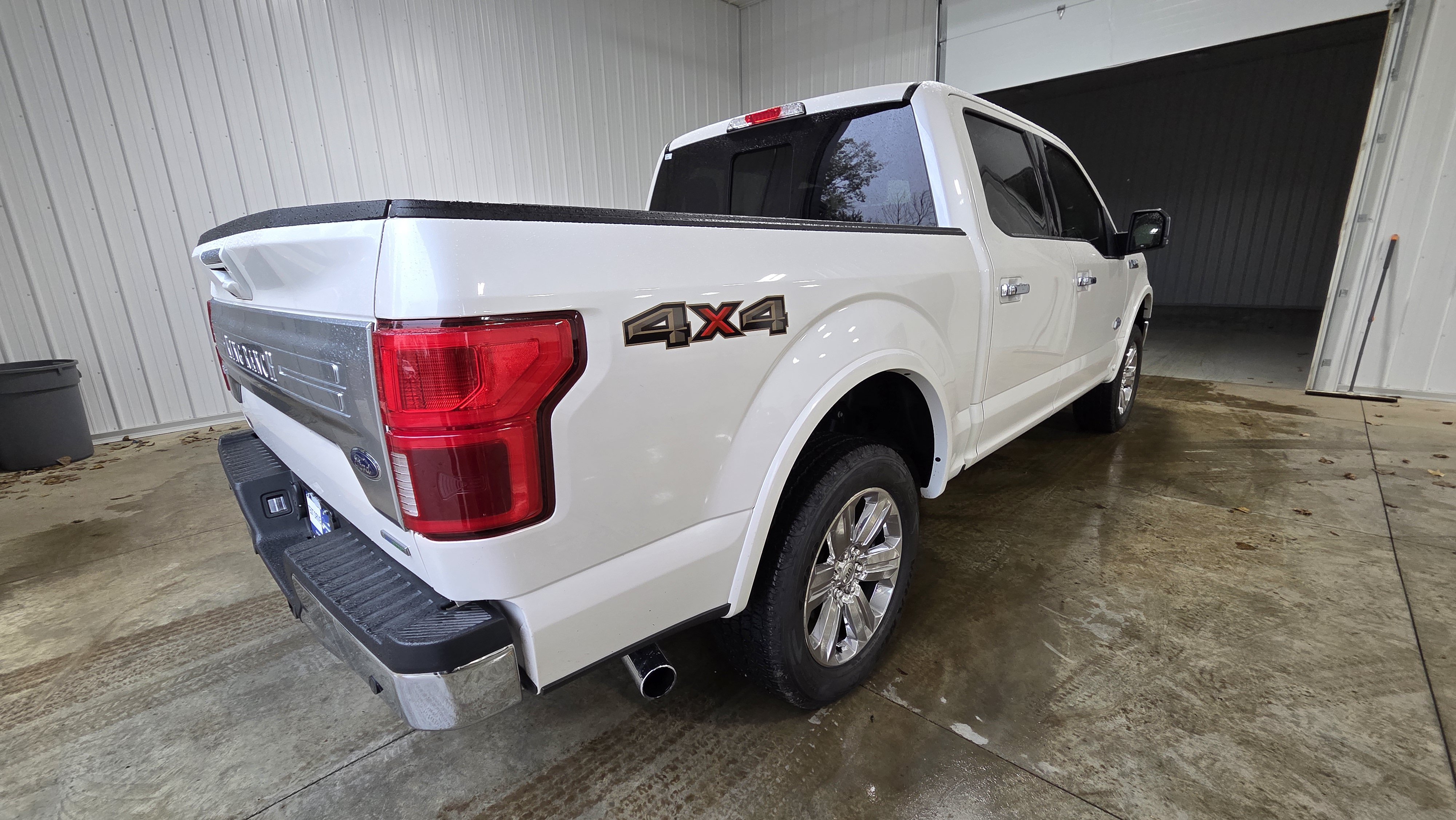Used 2019 Ford F150 King Ranch w/ Equipment Group 601A Luxury AWD/4WD image 5