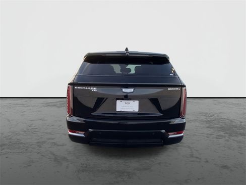 Used 2025 Cadillac Escalade IQ Sport 1 image 7