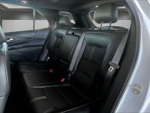 Used 2023 Chevrolet Equinox Premier AWD/4WD image 22