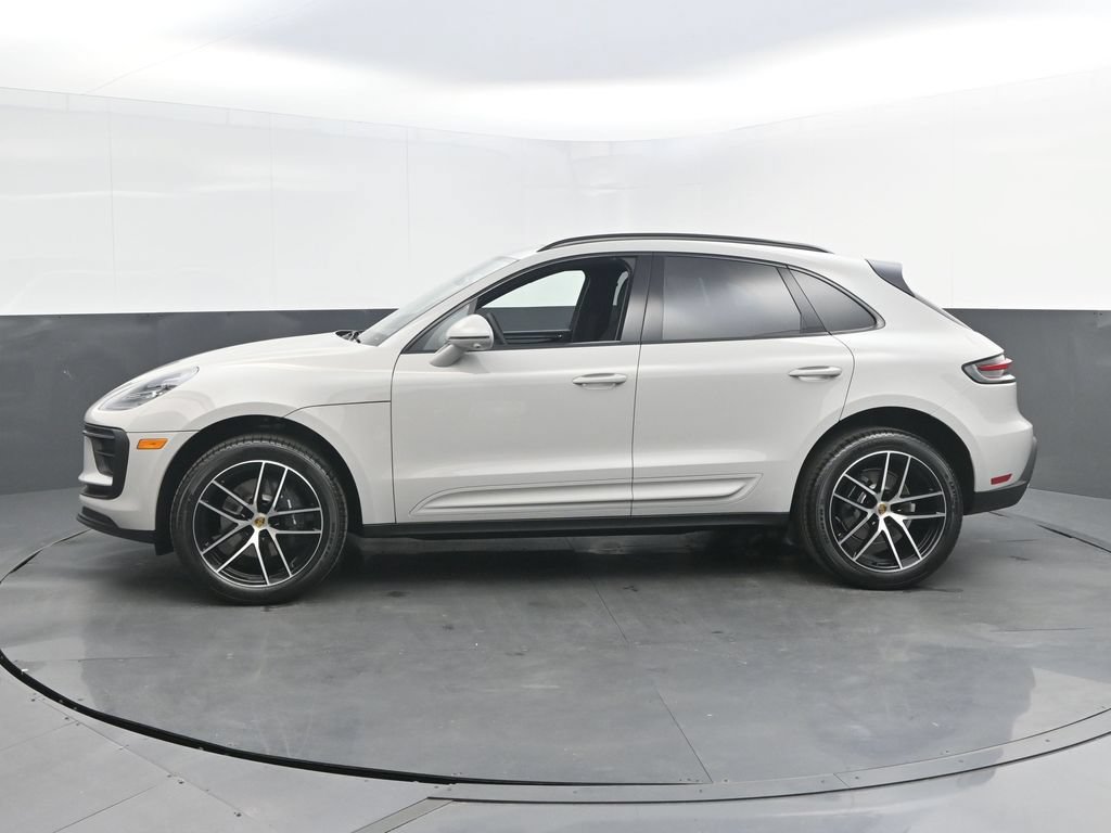 New 2026 Porsche Macan AWD/4WD image 2