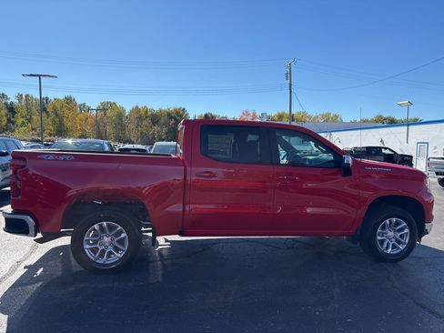 New 2026 Chevrolet Silverado 1500 LT image 3