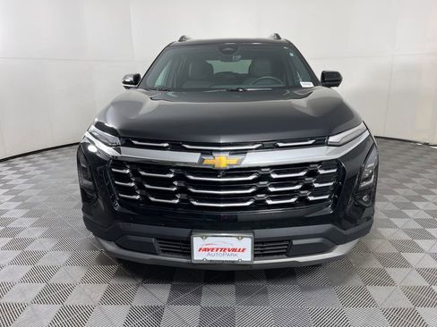 Used 2025 Chevrolet Equinox LT w/ Convenience Package II image 15