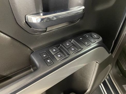 Used 2017 Chevrolet Silverado 1500 LT w/ All Star Edition AWD/4WD image 19