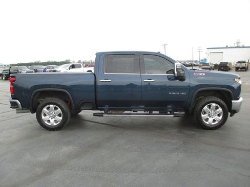 Used 2020 Chevrolet Silverado 2500 LTZ w/ LTZ Plus Package image 4