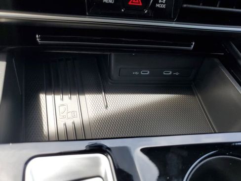 New 2026 Volkswagen Atlas Cross Sport SEL Premium R-Line AWD/4WD image 21