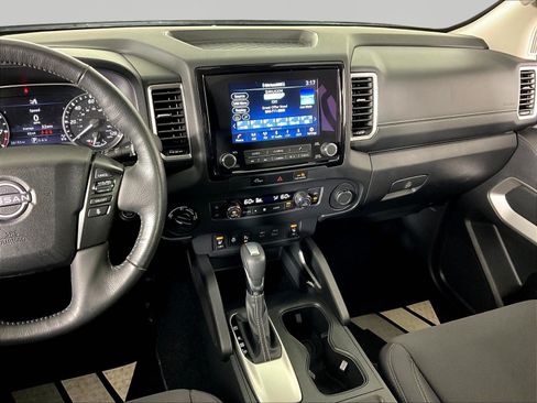 Certified 2024 Nissan Frontier SV w/ SV Convenience Package AWD/4WD image 10