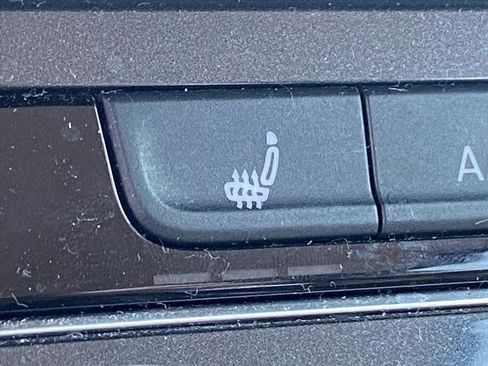 Certified 2023 Volkswagen Tiguan S FWD image 12