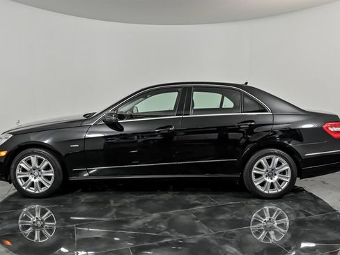 Used 2012 Mercedes-Benz E 350 4MATIC Sedan image 6