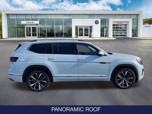 New 2026 Volkswagen Atlas SEL Premium R-Line image 8