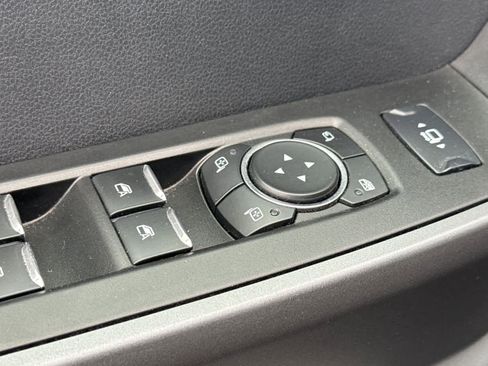 Used 2025 Ford F550 4x4 SuperCab Super Duty w/ XLT Value Package image 12