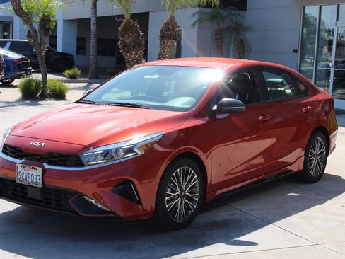 Certified 2023 Kia Forte GT-Line w/ GT-Line Technology Package image 5