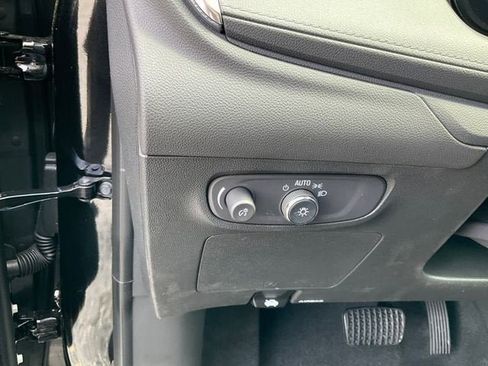 New 2026 Buick Encore GX Sport Touring w/ Advanced Technology Package FWD image 6