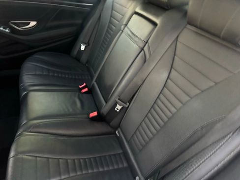 Used 2020 Mercedes-Benz S 560 Sedan w/ AMG Line Exterior image 21