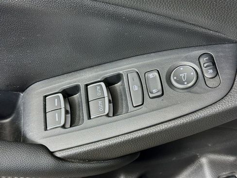 Used 2022 Honda Accord Sport image 26