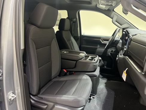 New 2026 Chevrolet Silverado 1500 LT w/ Z71 Off-Road Package AWD/4WD image 24
