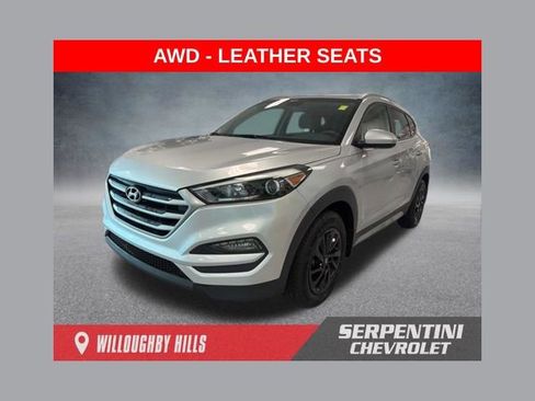 Used 2017 Hyundai Tucson SE AWD/4WD image 1