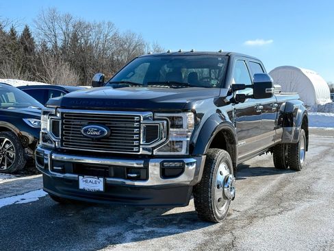 Certified 2022 Ford F450 King Ranch w/ King Ranch Ultimate Package image 3