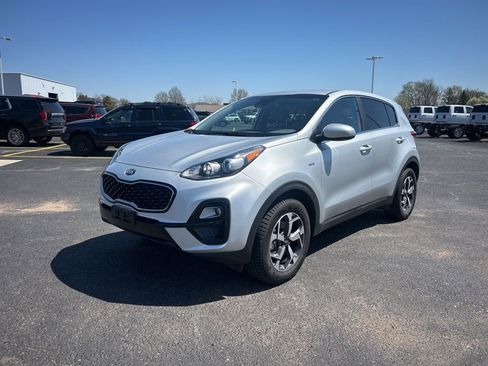 Used 2020 Kia Sportage LX AWD/4WD image 5
