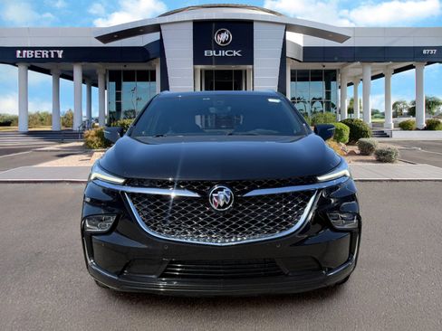 Used 2024 Buick Enclave Avenir w/ Avenir Technology Package FWD image 4