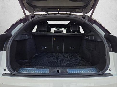 Used 2020 Land Rover Range Rover Velar R-Dynamic S image 5