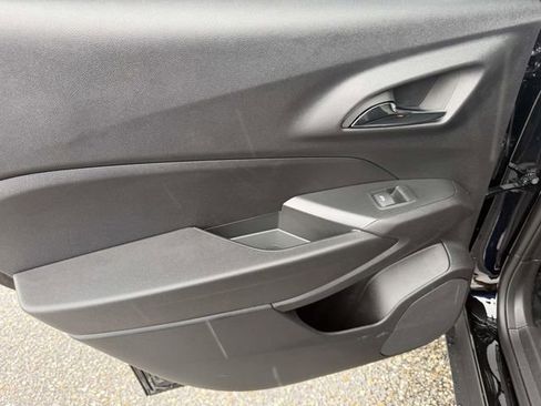 New 2026 Chevrolet Trax ACTIV w/ Driver Confidence Package FWD image 22