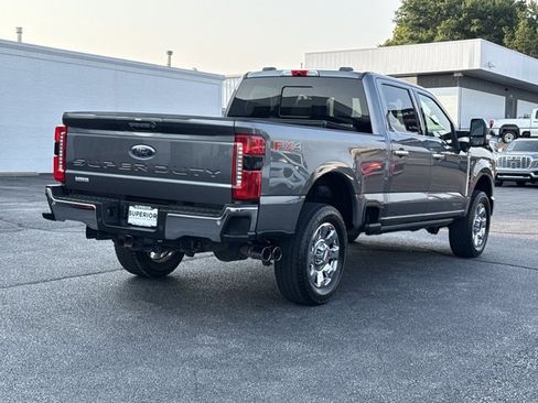 Used 2024 Ford F250 Lariat w/ Chrome Package AWD/4WD image 3