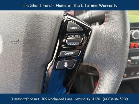 Used 2025 Nissan Frontier PRO-4X image 19