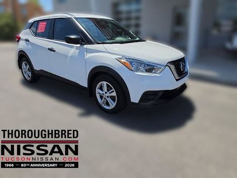 Certified 2020 Nissan Kicks S FWD image 1