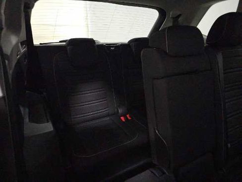 Used 2024 Volkswagen Tiguan S FWD image 15