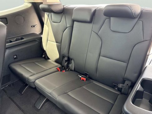 New 2025 Kia Telluride S image 19