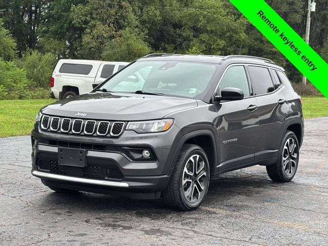 Used 2023 Jeep Compass Limited AWD/4WD image 29