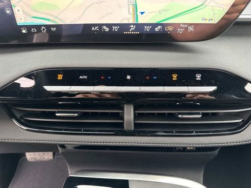 New 2025 Buick Enclave Sport Touring w/ Power Package image 30