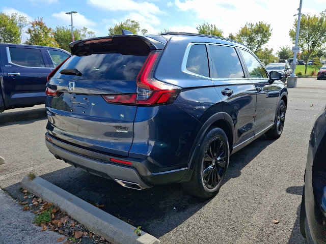 Used 2025 Honda CR-V Sport Touring image 4