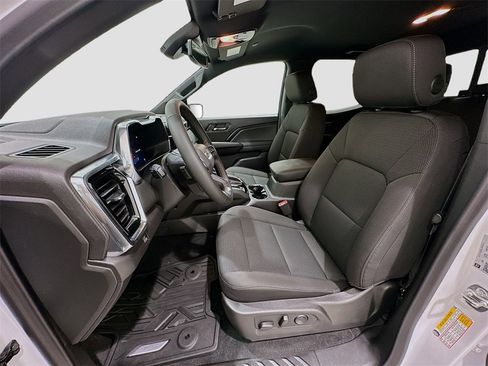 New 2026 GMC Canyon Elevation w/ Convenience Package image 22