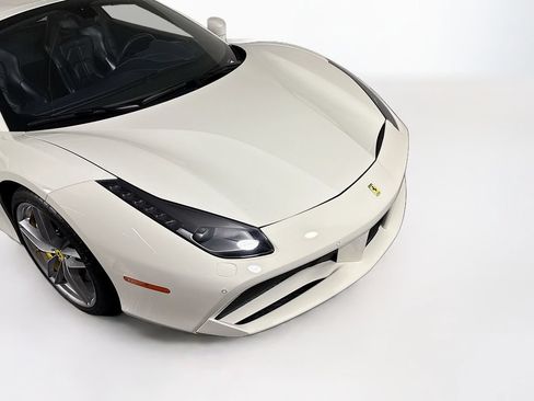 Certified 2018 Ferrari 488 Spider RWD image 25