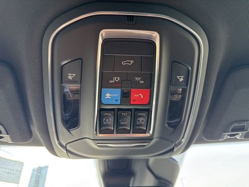 New 2026 Jeep Grand Cherokee Limited w/ Limited Altitude Package image 27