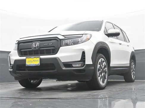 New 2025 Honda Passport EX-L image 29