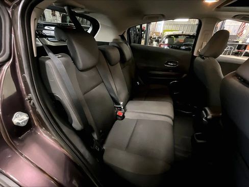 Used 2022 Honda HR-V EX image 20