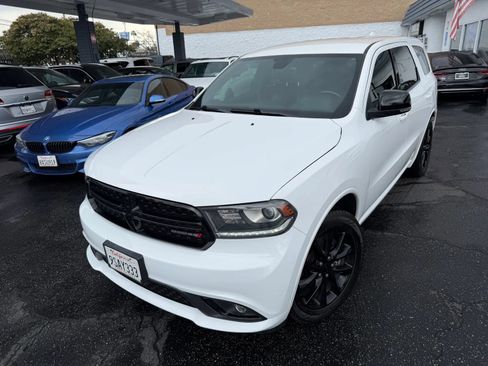 Used 2017 Dodge Durango R/T w/ Blacktop Package RWD image 4
