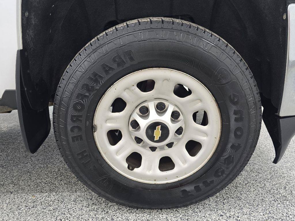 Used 2015 Chevrolet Silverado 3500 W/T RWD image 28
