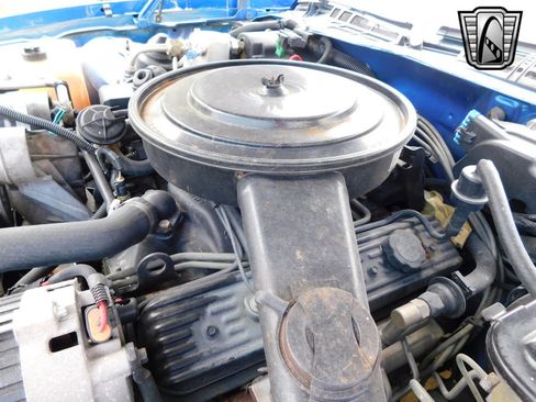 Used 1991 Pontiac Firebird Convertible image 23