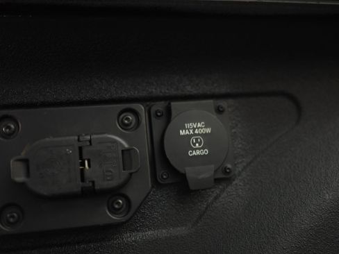 Used 2024 RAM 3500 Limited image 8