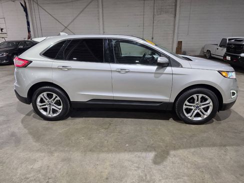 Used 2018 Ford Edge Titanium w/ Equipment Group 301A FWD image 14