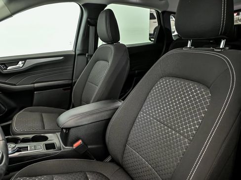 Used 2023 Ford Escape Active w/ Tech Pack #2 AWD/4WD image 14