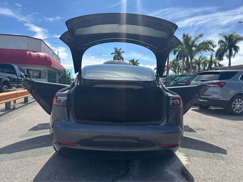 Used 2023 Tesla Model 3 Standard Range RWD image 13