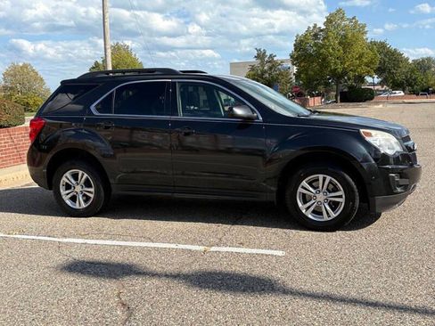 Used 2017 Chevrolet Equinox LS image 6