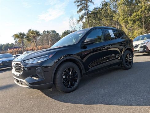 Used 2025 Ford Escape Active image 8