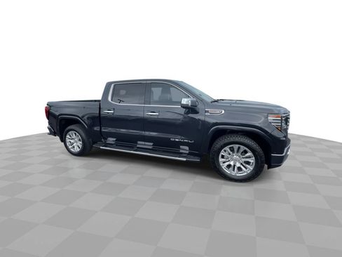Used 2026 GMC Sierra 1500 Denali w/ Technology Package AWD/4WD image 9