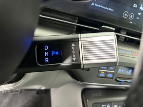 Certified 2025 Hyundai Kona Limited image 20